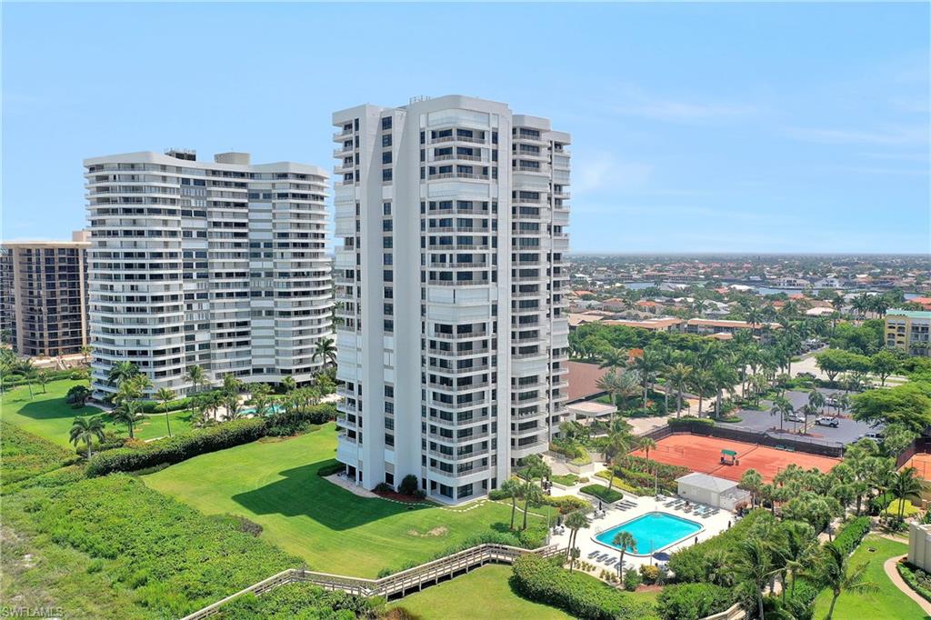 ROYAL SEAFARER - Residential