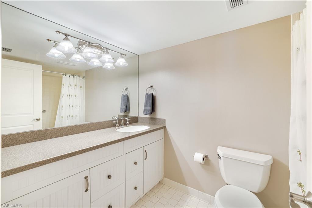 ROYAL SEAFARER - Residential