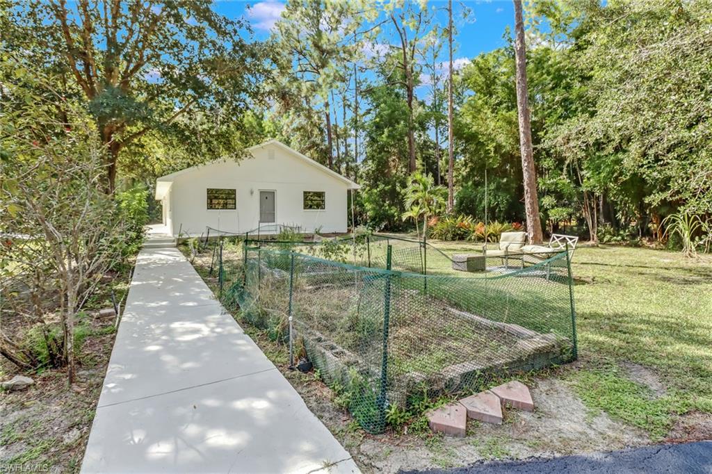 OAKES ESTATES - Residential