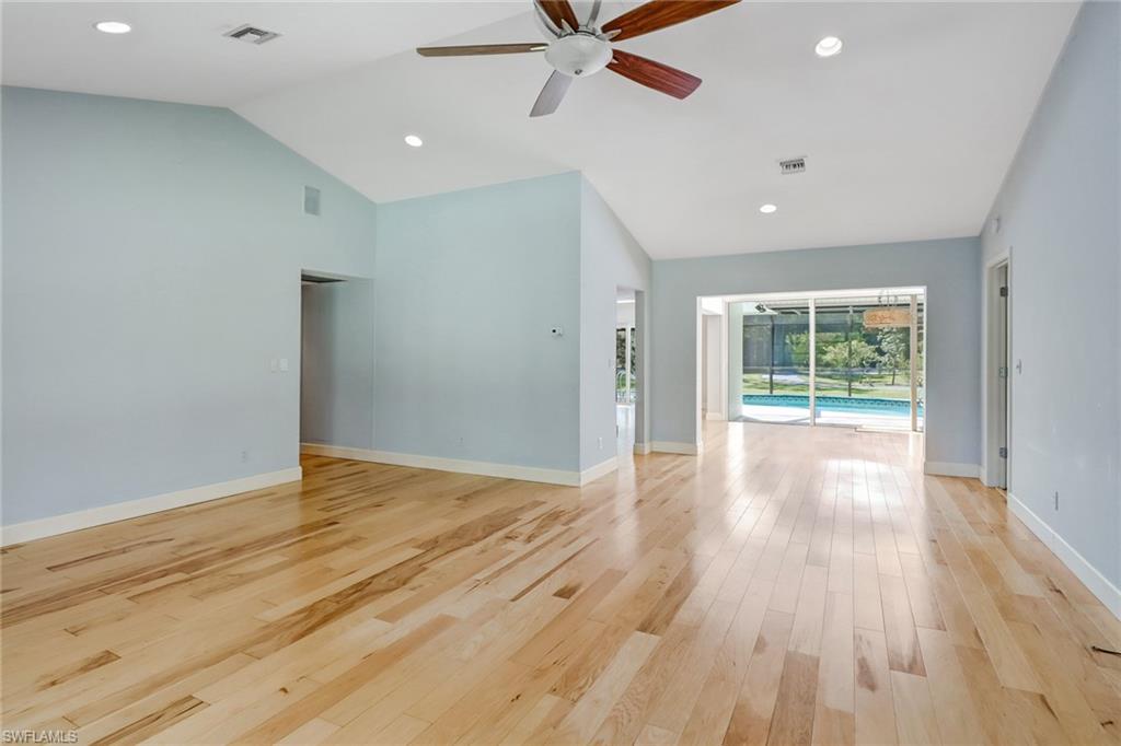 OAKES ESTATES - Residential