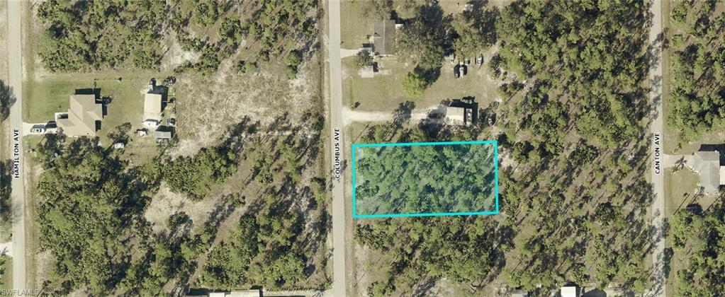 ISLAND OF HAPPINESS - Land