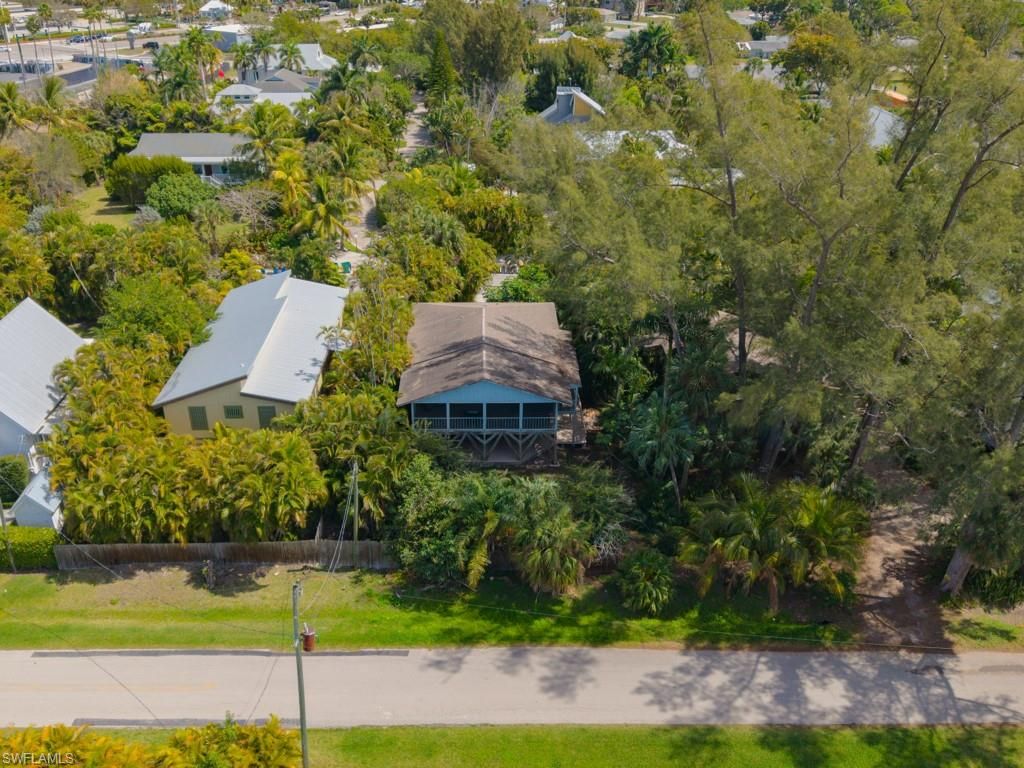 Photo of 2022 Frederick ST, NAPLES, FL 34112 (MLS # 226016258)