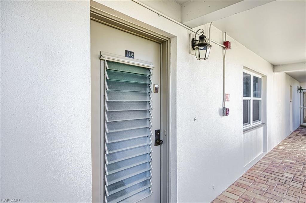 SEVEN LAKES - Residential