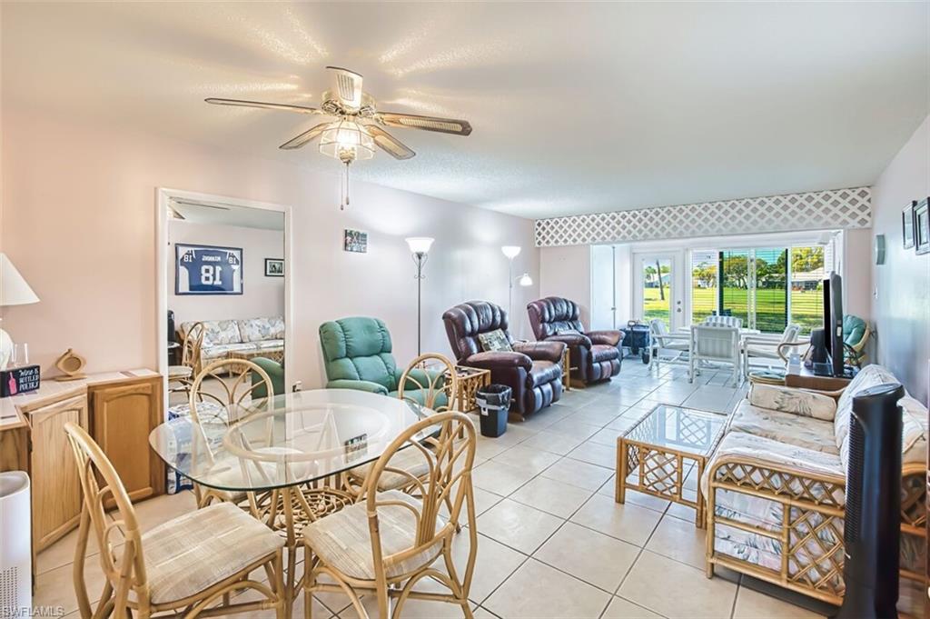 SEVEN LAKES - Residential