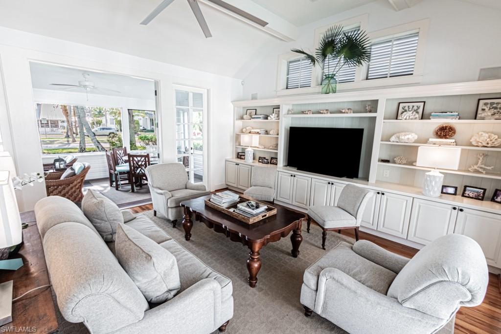 OLDE NAPLES - Residential Lease