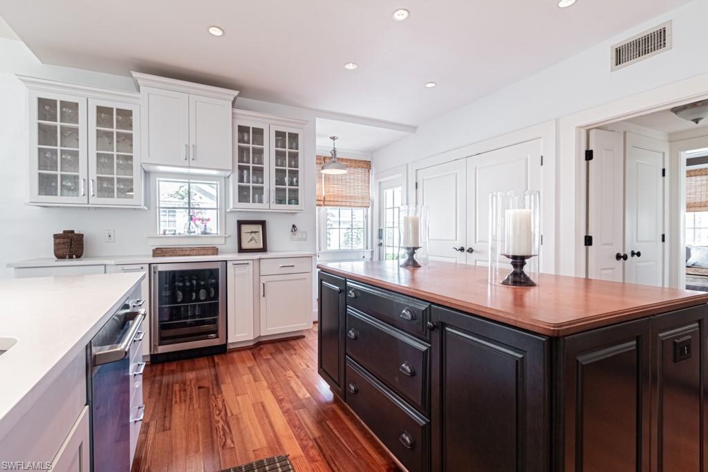 OLDE NAPLES - Residential Lease