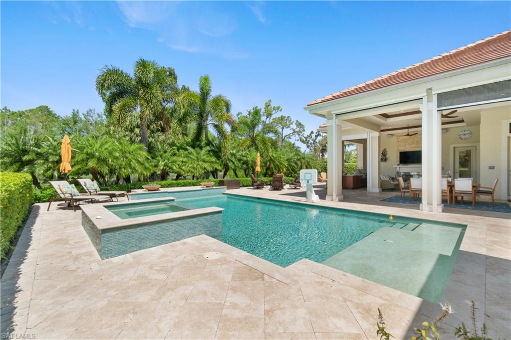 QUAIL WEST - Residential