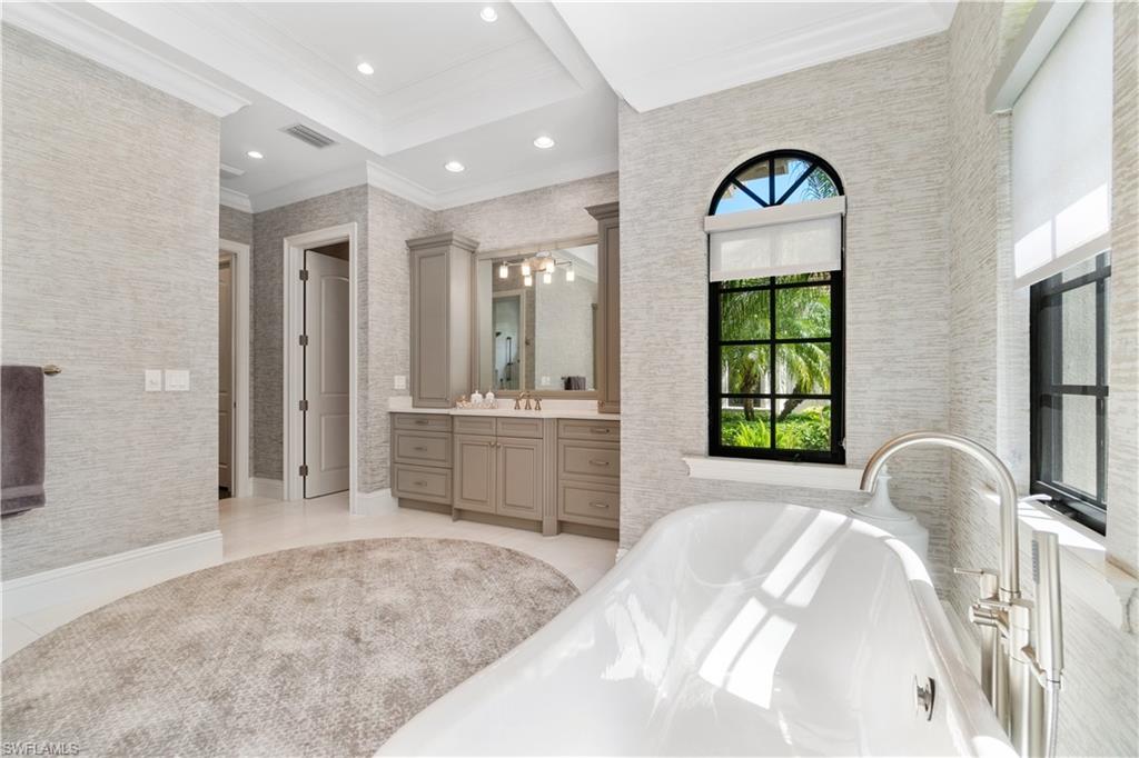 QUAIL WEST - Residential