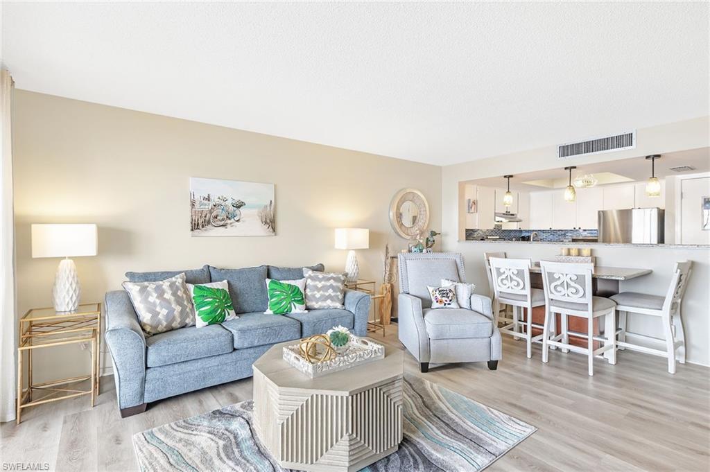 WINDWARD POINT CONDO - Residential