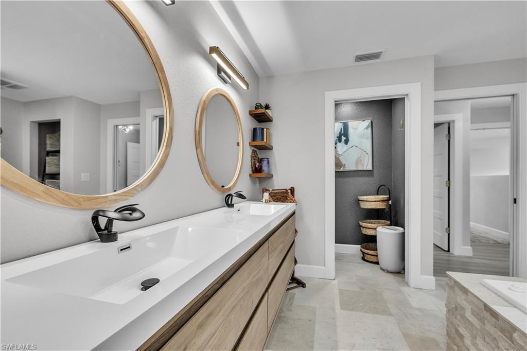 PORT CHARLOTTE - Residential