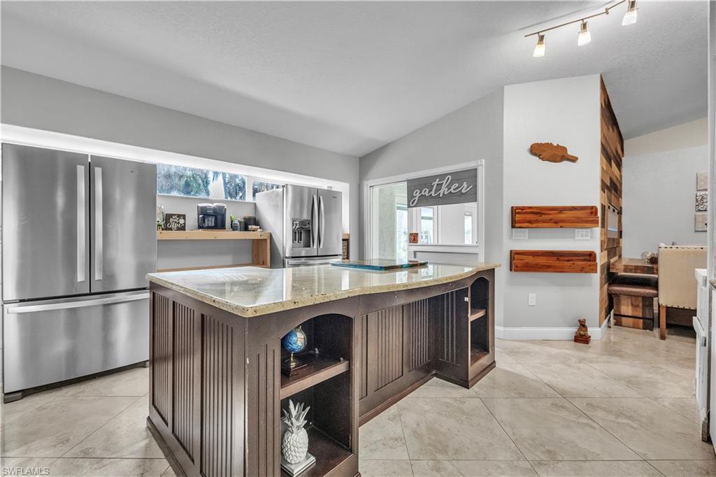 PORT CHARLOTTE - Residential