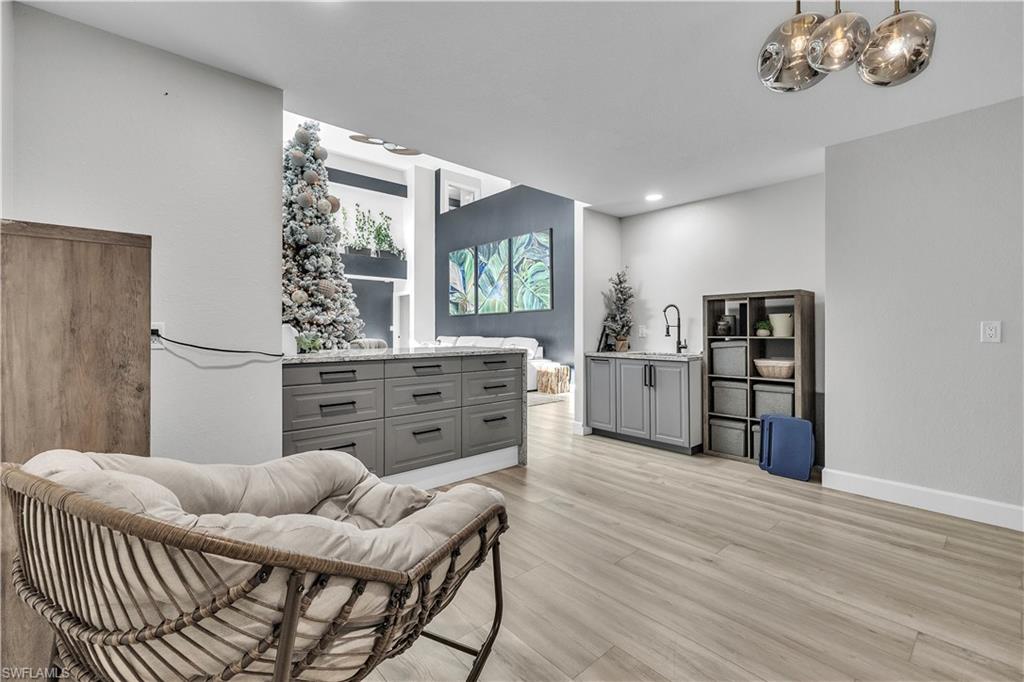 PORT CHARLOTTE - Residential