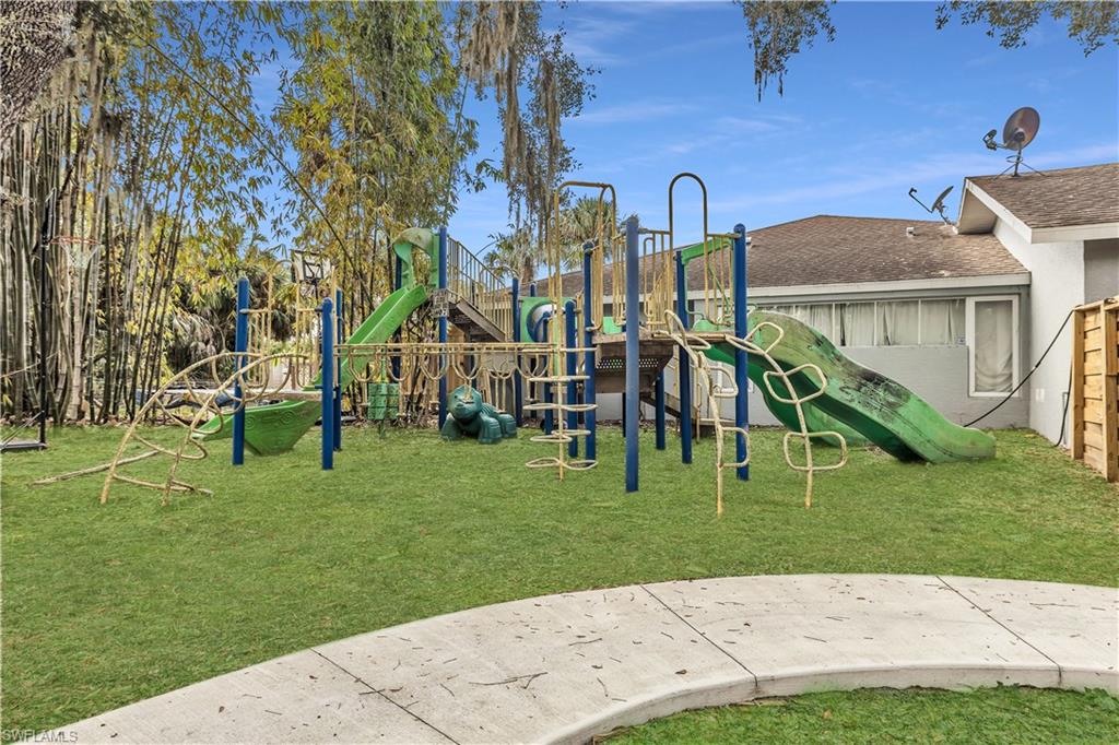 PORT CHARLOTTE - Residential