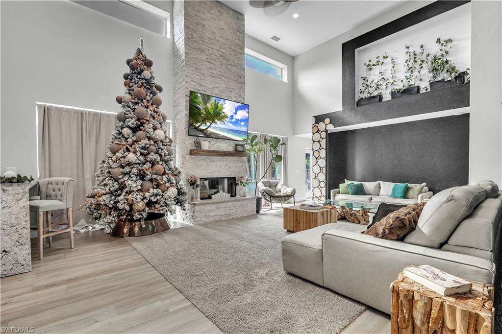 PORT CHARLOTTE - Residential