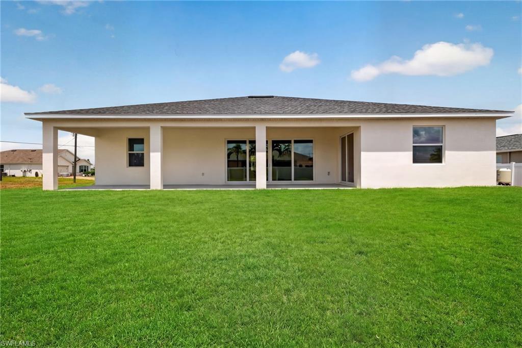 CAPE CORAL - Residential