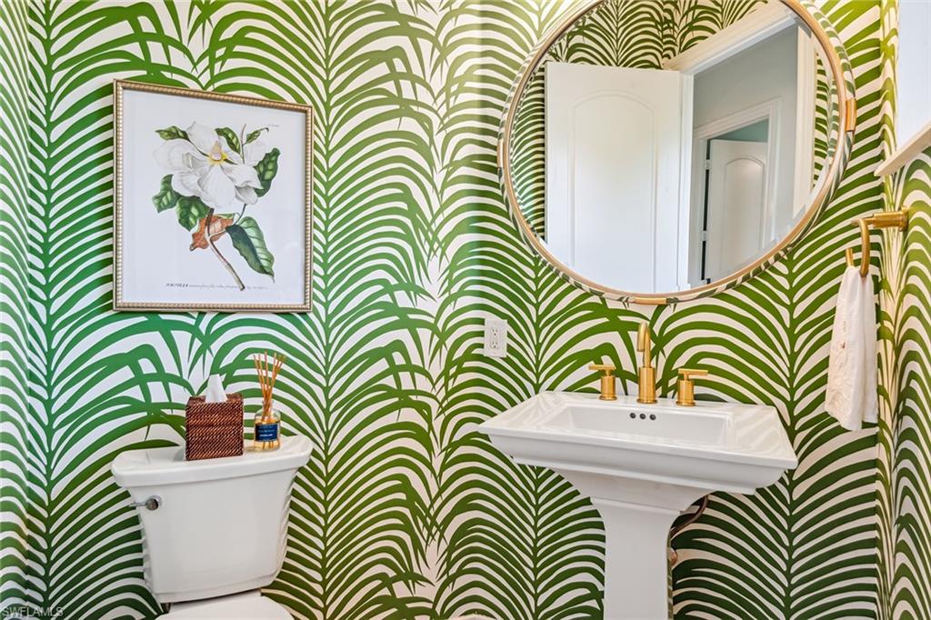 MULBERRY ROW - Residential