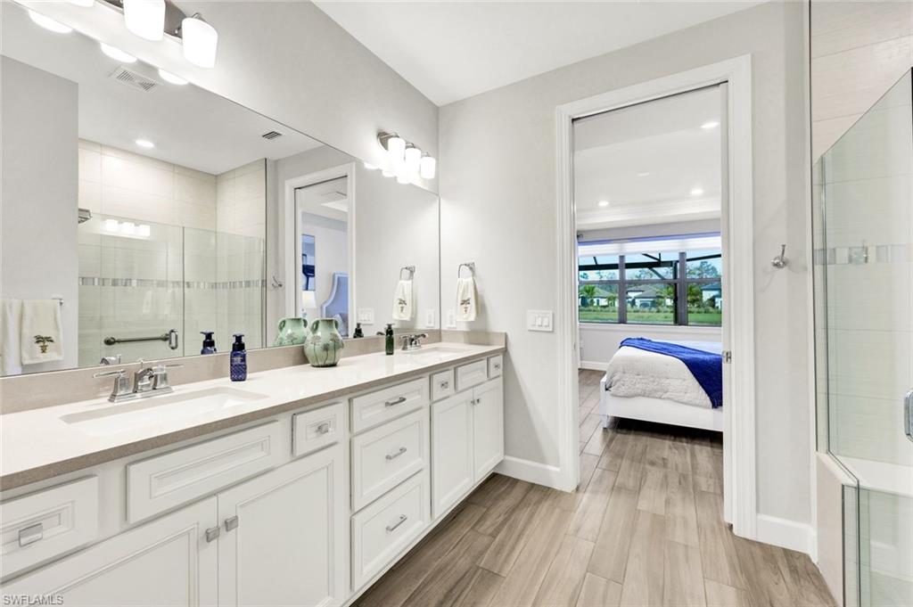 ESPLANADE LAKE CLUB - Residential Lease