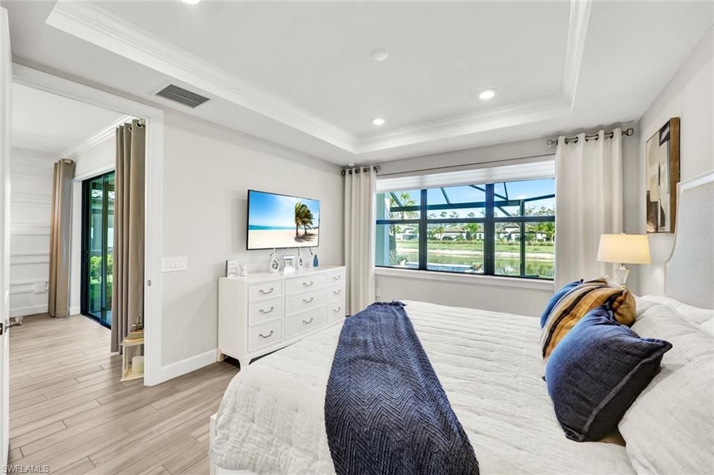 ESPLANADE LAKE CLUB - Residential Lease