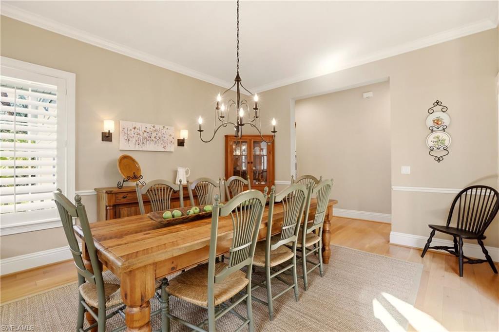 COLLIER WOODS - Residential