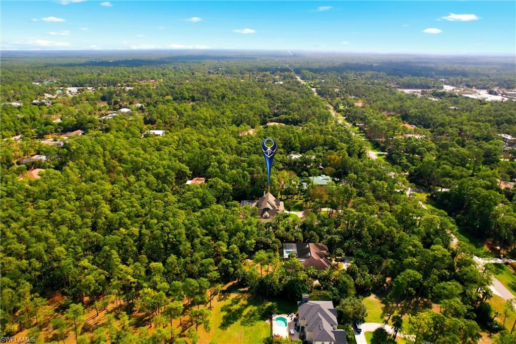 COLLIER WOODS - Residential