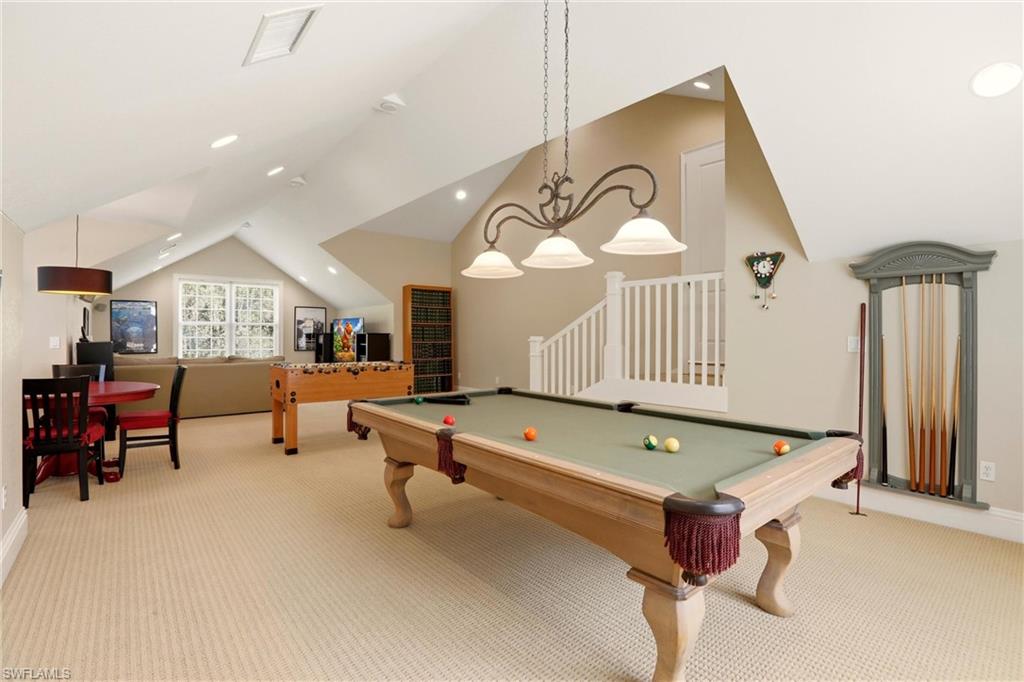 COLLIER WOODS - Residential