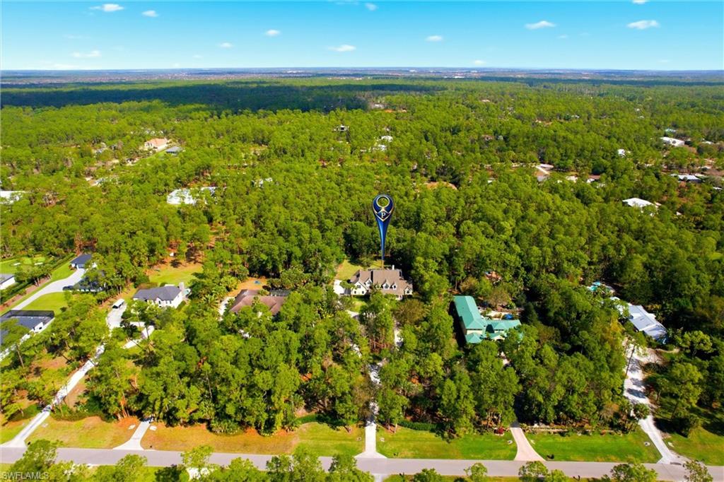 COLLIER WOODS - Residential