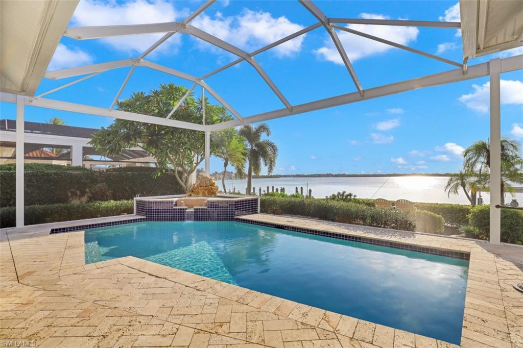 MARCO BEACH - Residential