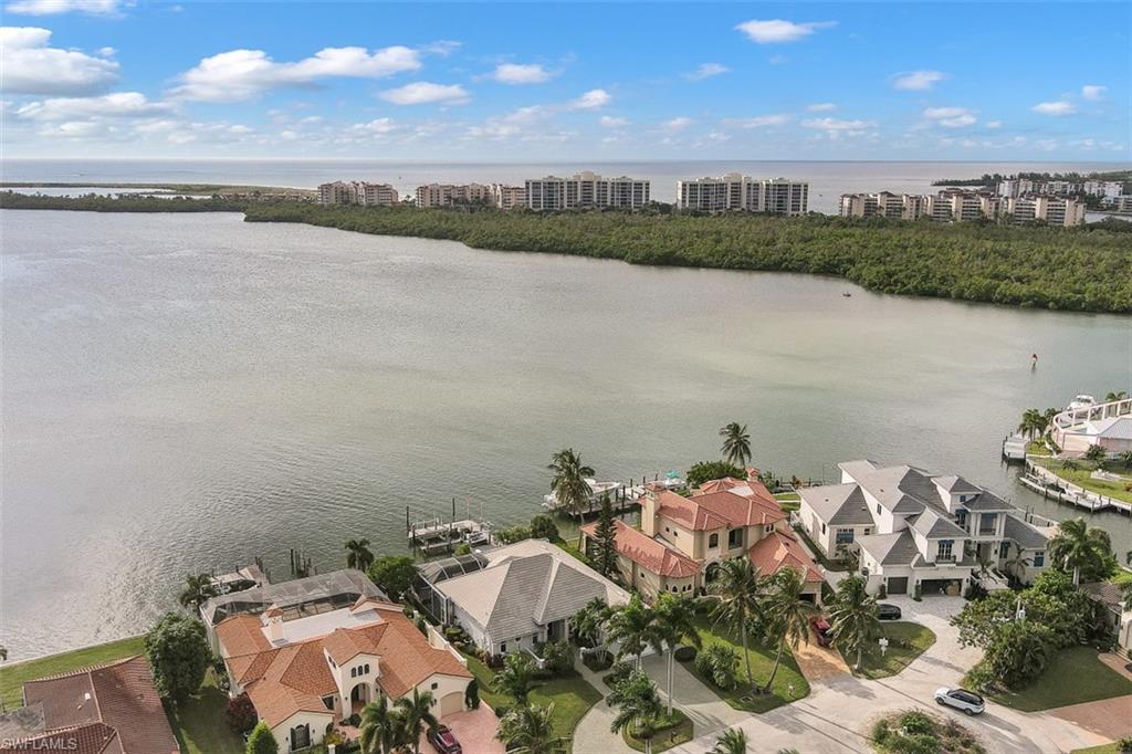 MARCO BEACH - Residential