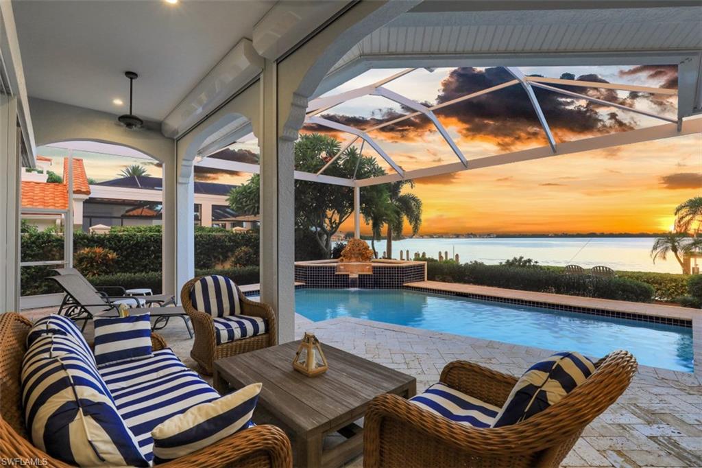 MARCO BEACH - Residential