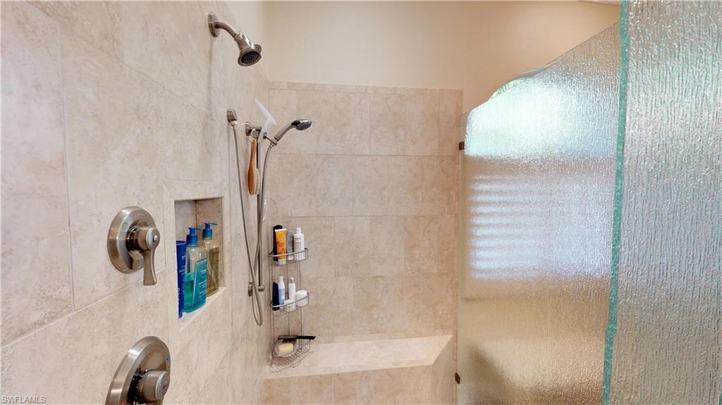 MARINERS COVE VILLAGE - Residential