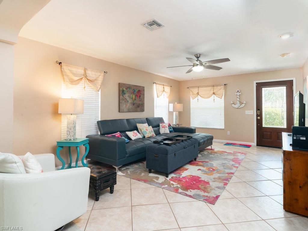 NAPLES PARK - Residential