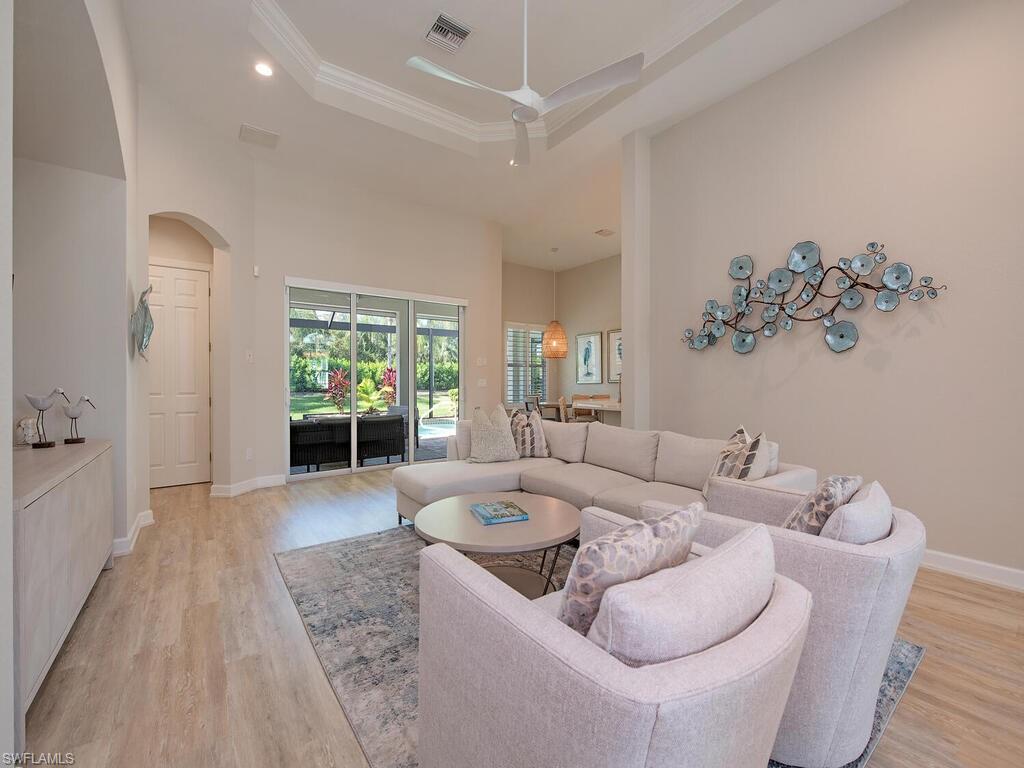 MUSTANG ISLAND - Residential