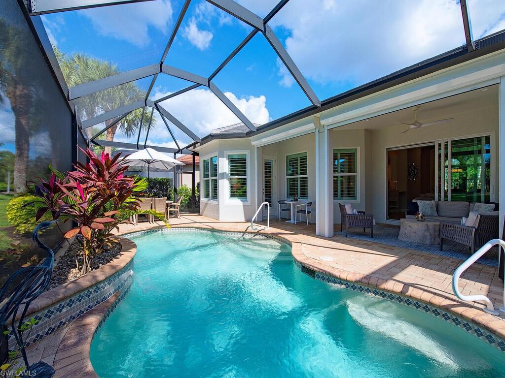 MUSTANG ISLAND - Residential