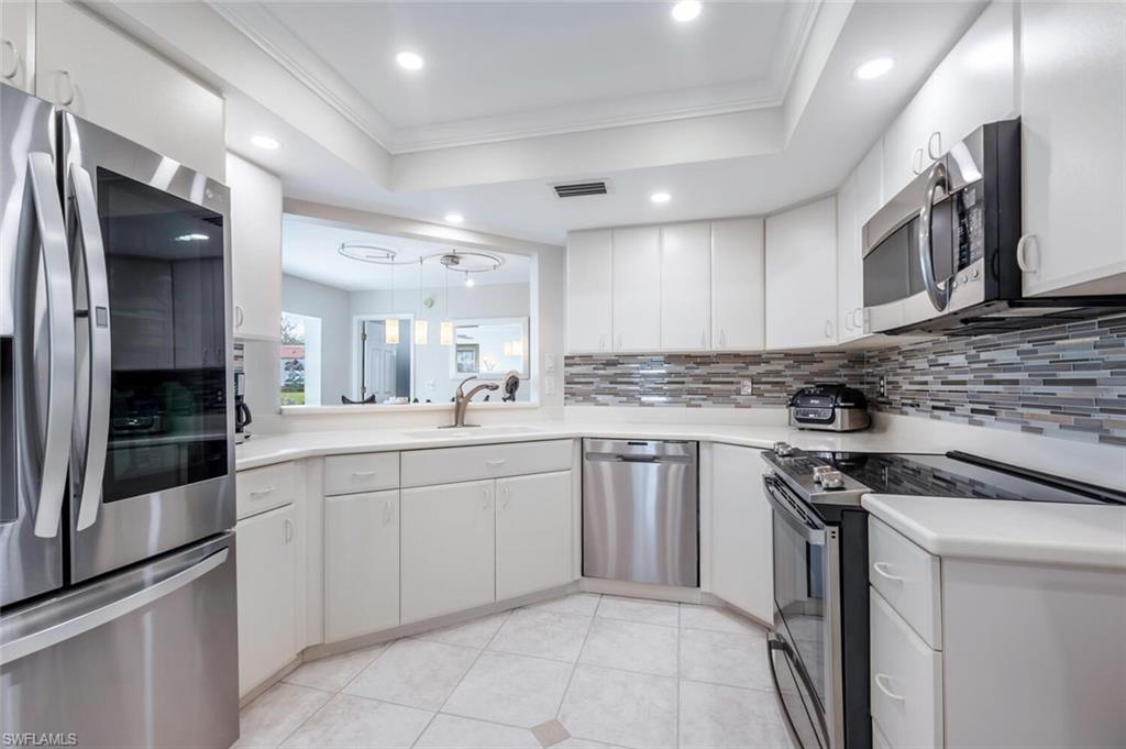 BEACHWALK GARDENS - Residential