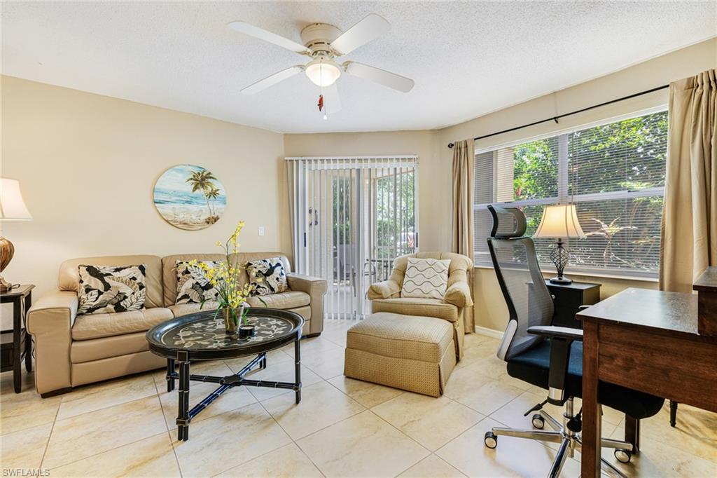 VENETIAN PALMS - Residential