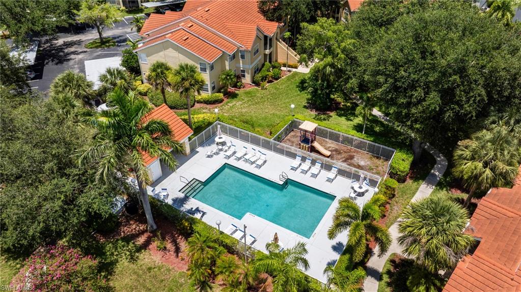 VENETIAN PALMS - Residential