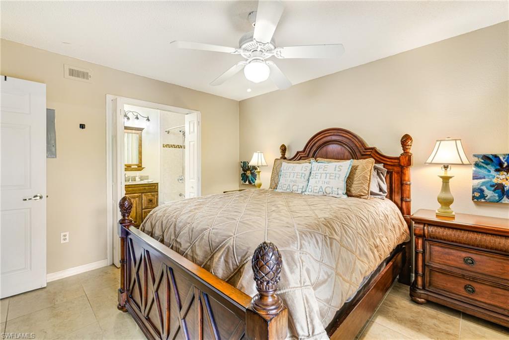 VENETIAN PALMS - Residential