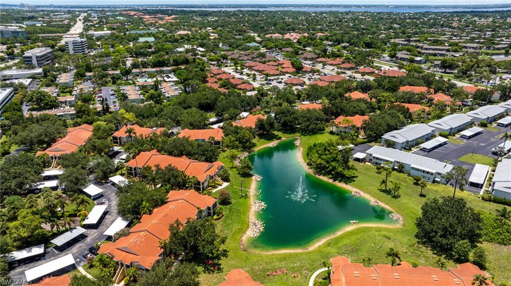 VENETIAN PALMS - Residential