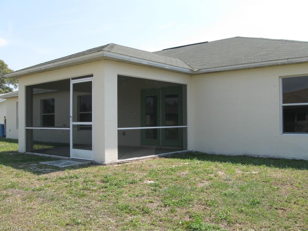 CAPE CORAL - Residential