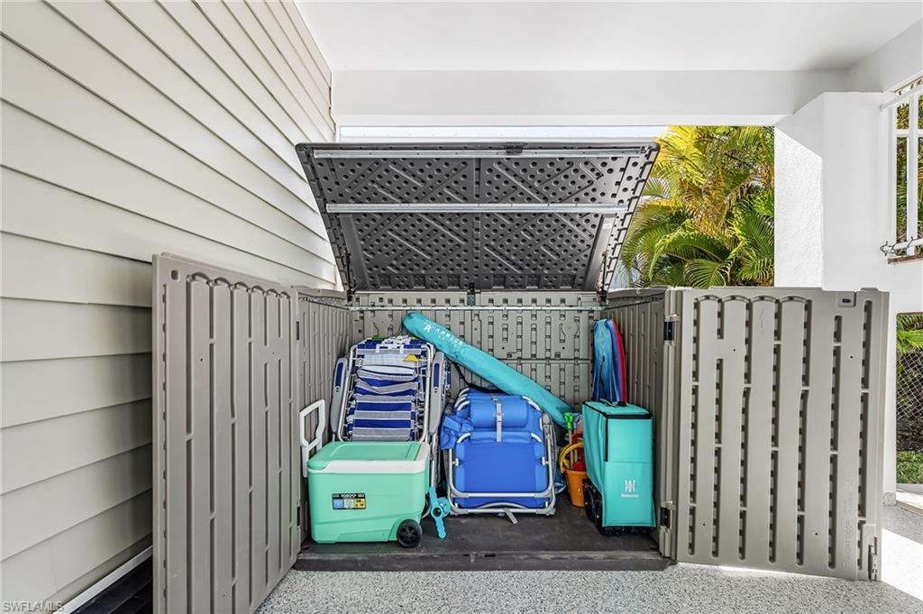 WATSON W W - Residential