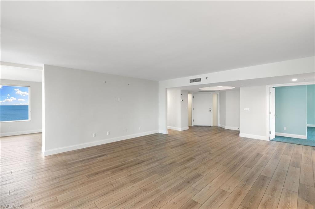 PARK SHORE TOWER - Residential