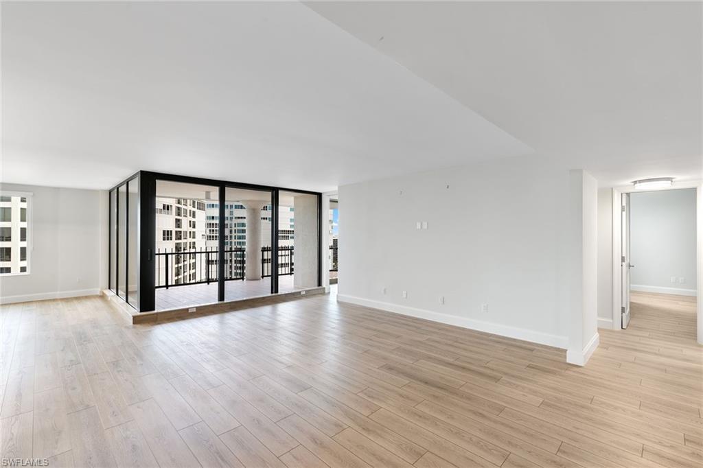 PARK SHORE TOWER - Residential