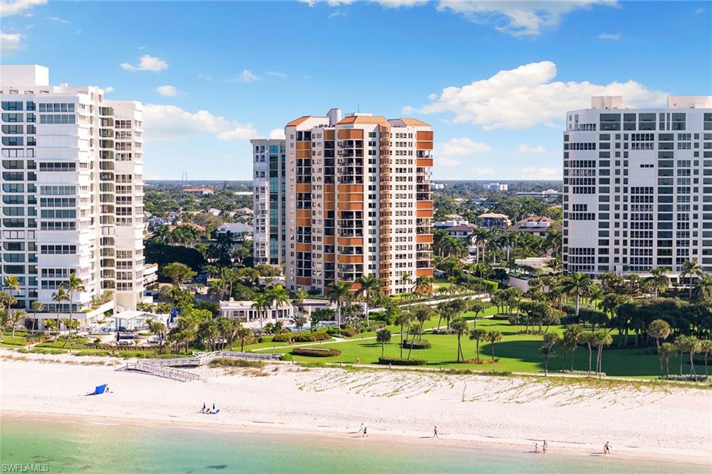 PARK SHORE TOWER - Residential