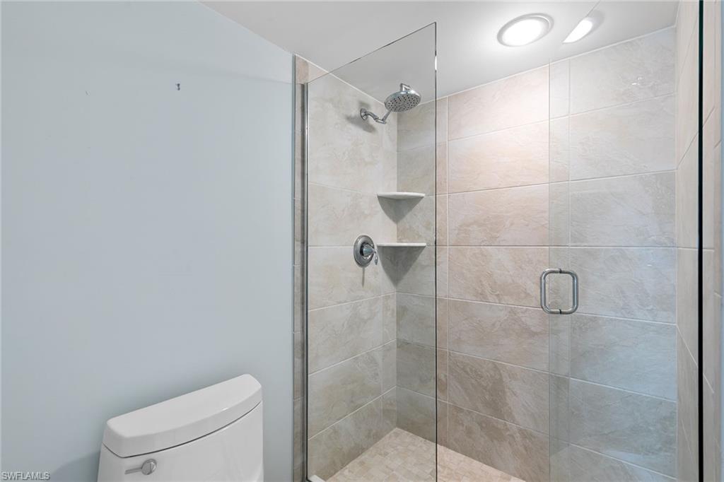 PARK SHORE TOWER - Residential