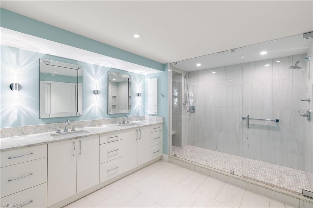 PARK SHORE TOWER - Residential