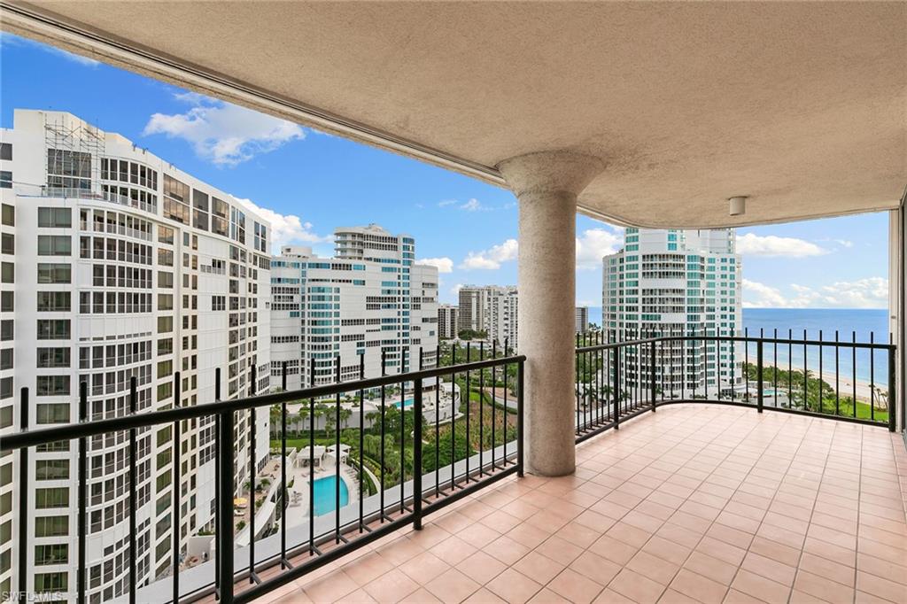 PARK SHORE TOWER - Residential