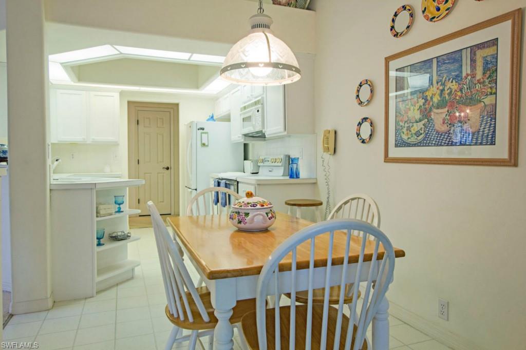 WEDGEWOOD SHERBURNE - Residential