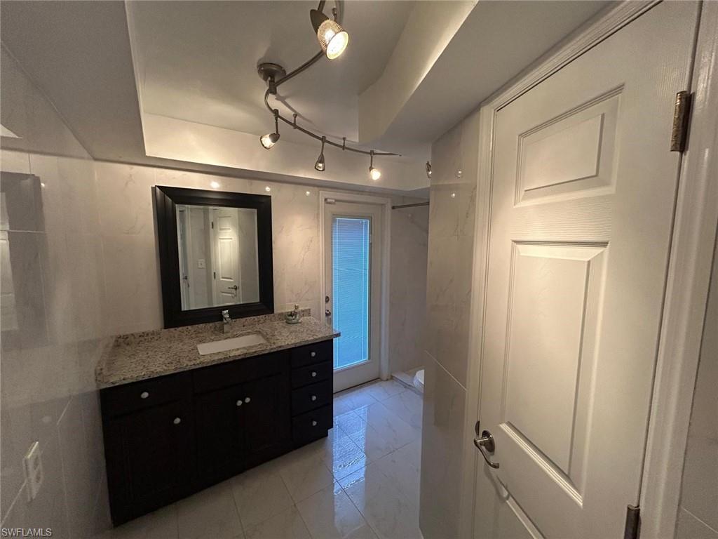 FORT MYERS - Residential