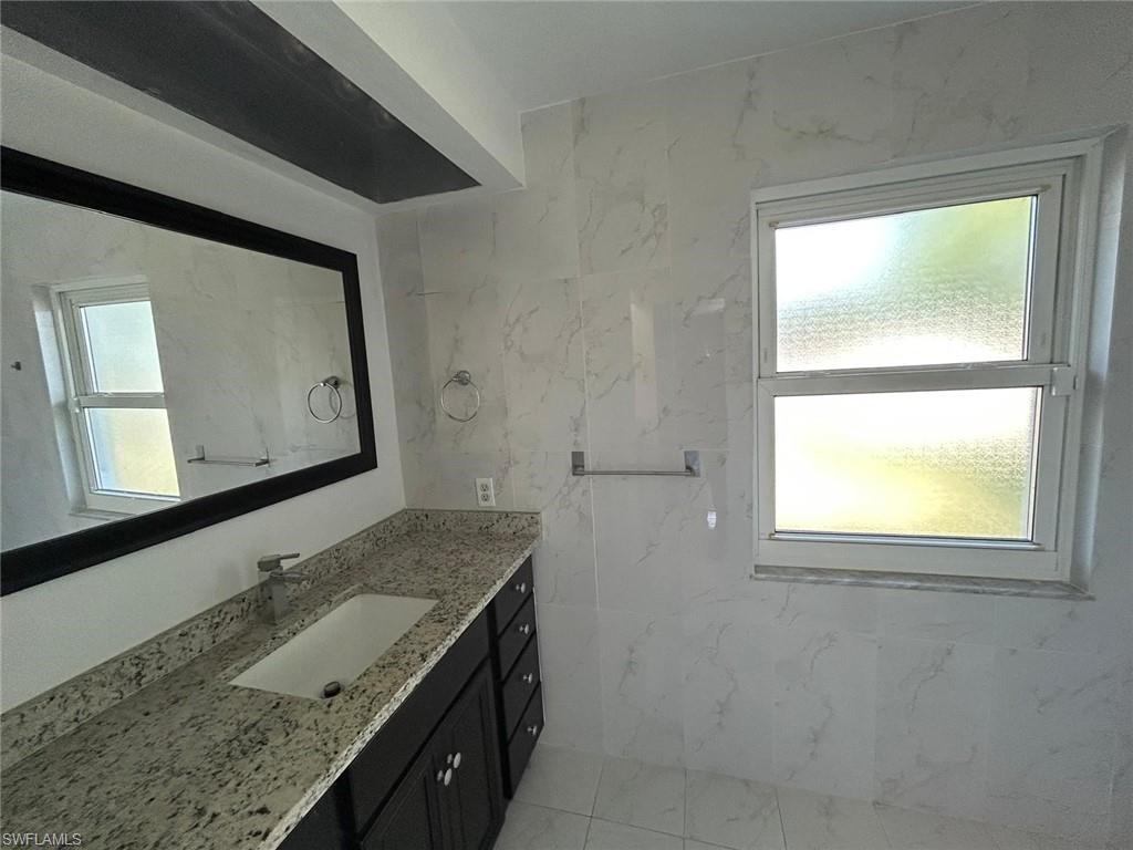 FORT MYERS - Residential