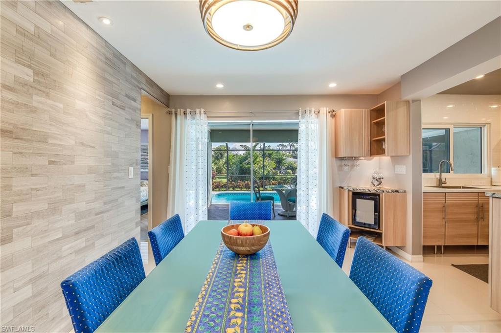 PIRATES COVE - Residential